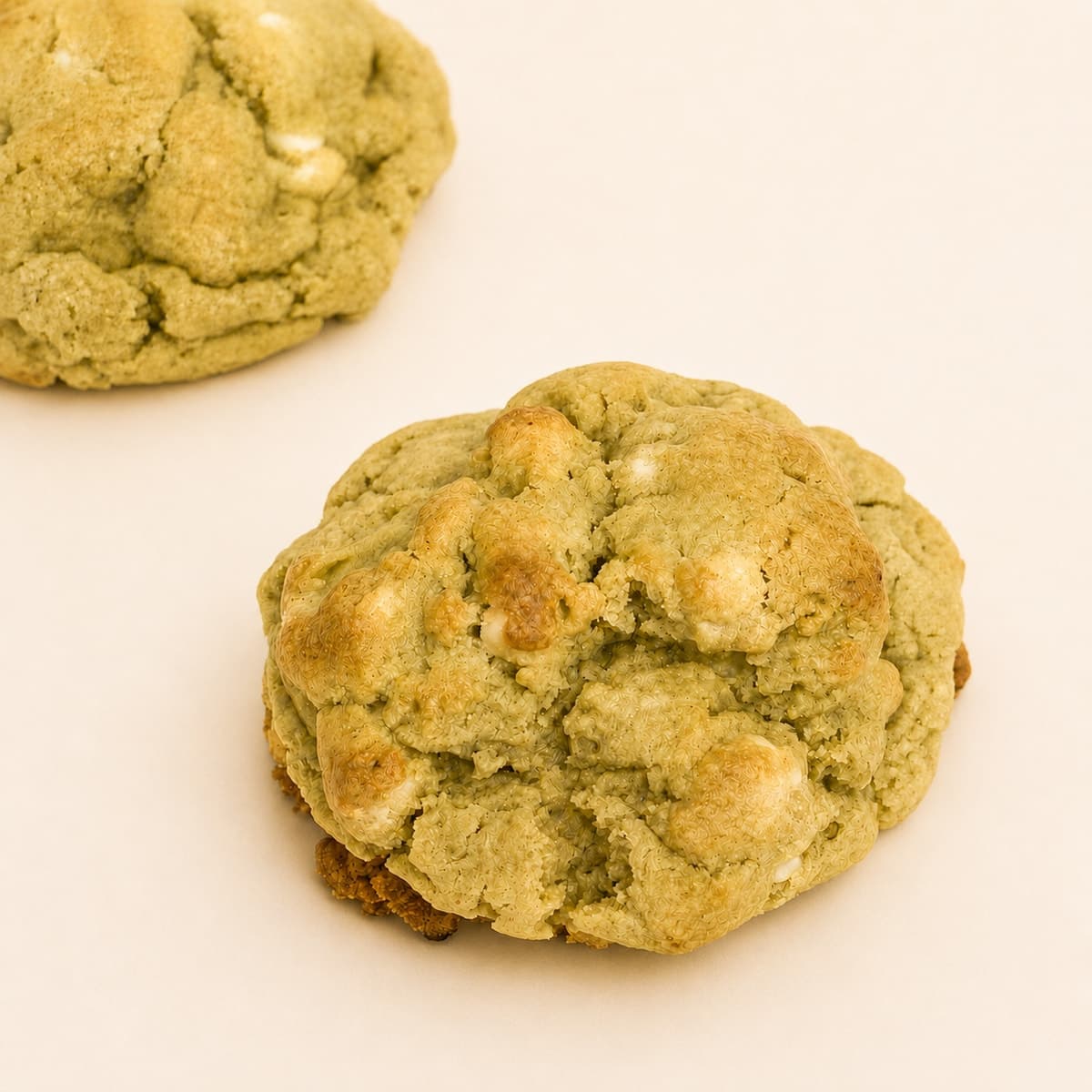 Cookie La Yerbita de matcha japonés con chocolate blanco, galleta premium artesanal Cookie Club